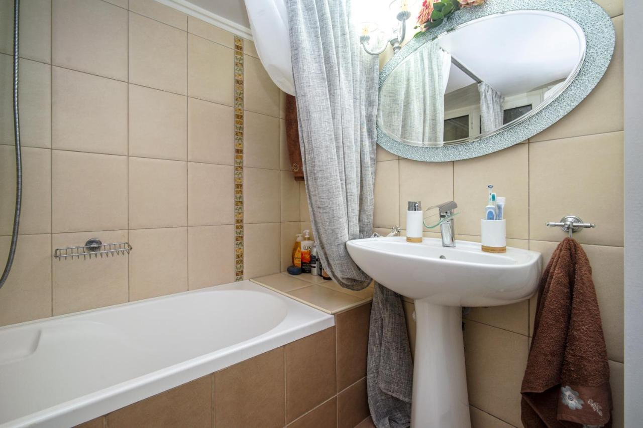 Luxury Apartments Zeas Pireus Zewnętrze zdjęcie